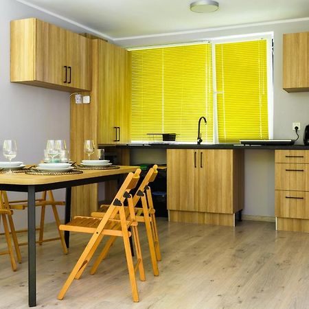 Camping Oaza Blonie Kornik Domki Standard Plus - 3 Pokoje 外观 照片