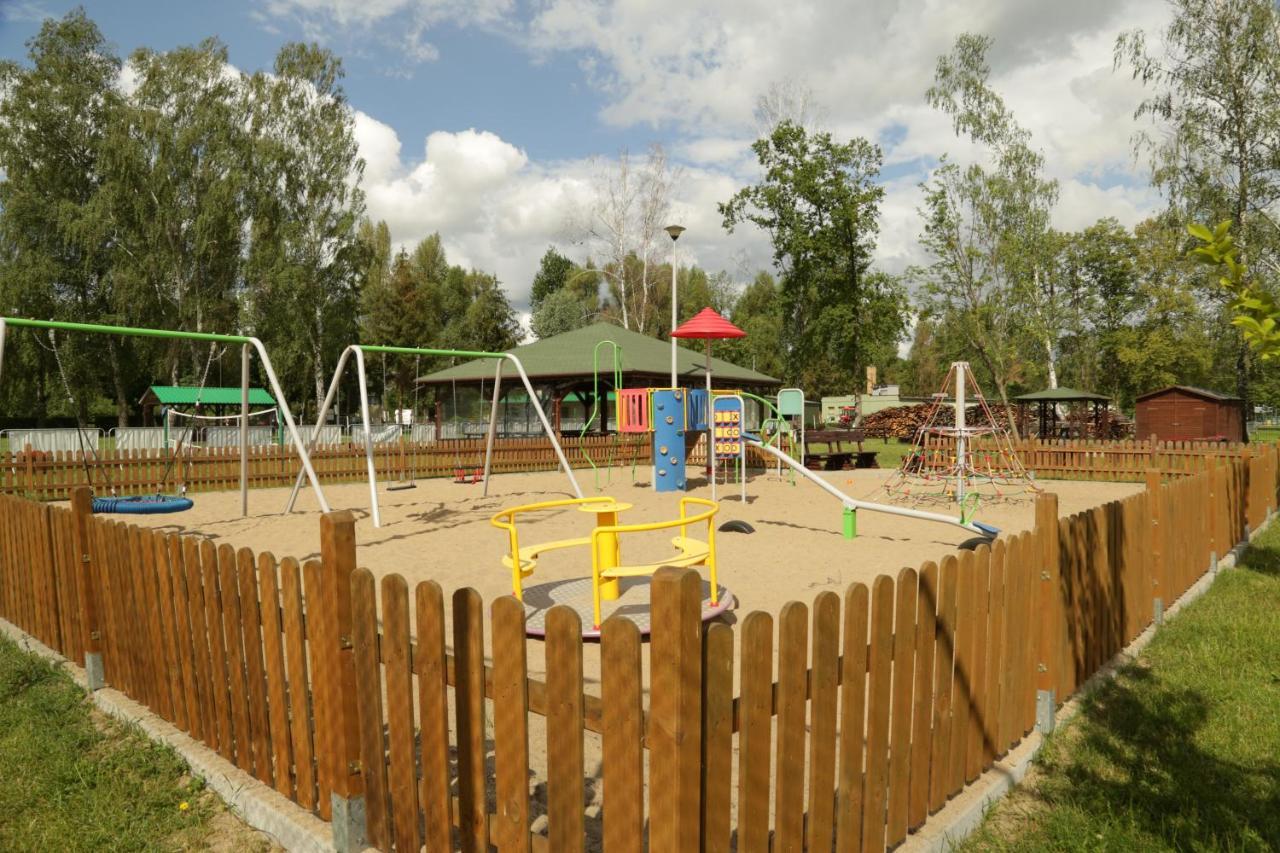 Camping Oaza Blonie Kornik Domki Standard Plus - 3 Pokoje 外观 照片